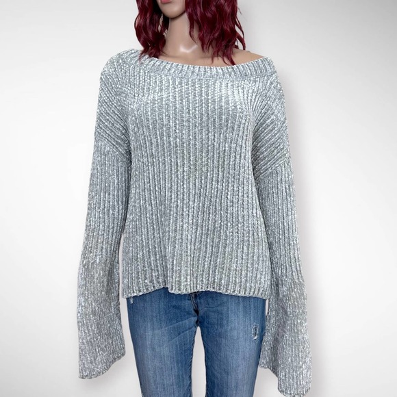Express Chenille Bell Sleeve Sweater size Medium Mint Green Chunky Knit Soft - Picture 2 of 11